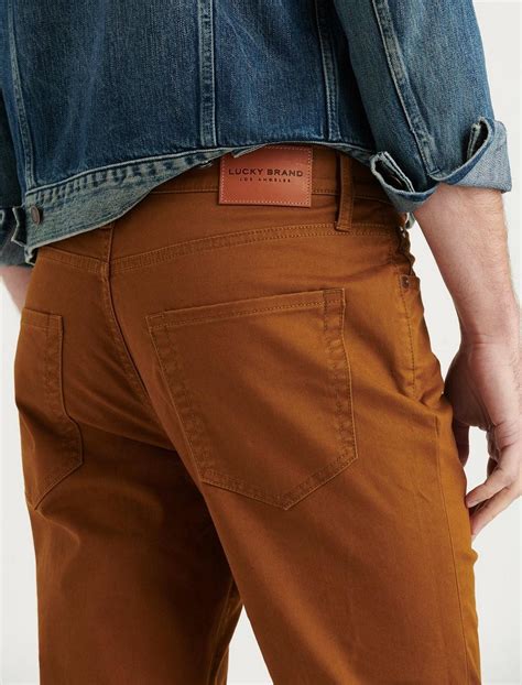 Find iconic American style with a modern twist at <strong>Lucky Brand</strong> today. . 410 athletic slim lucky brand